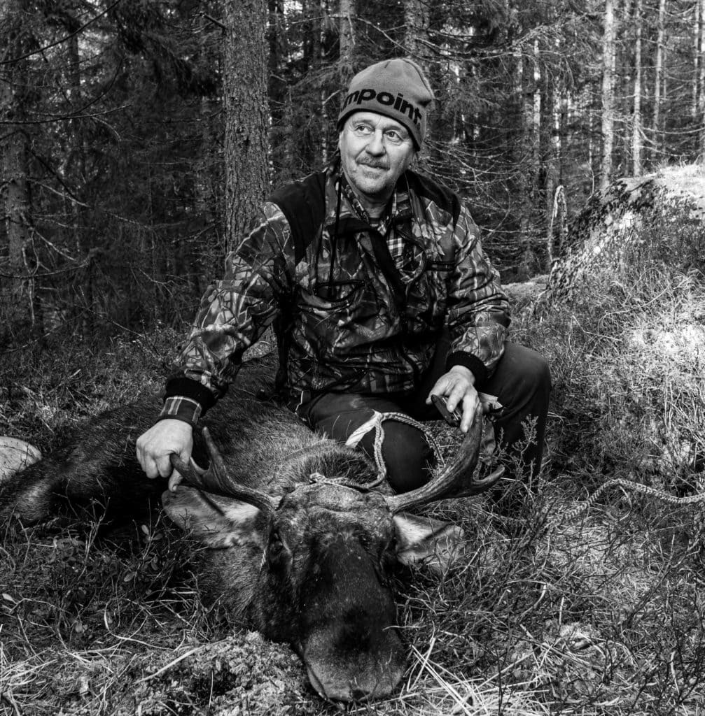 Älgjakten i värmland, porträtt av skytten Arne